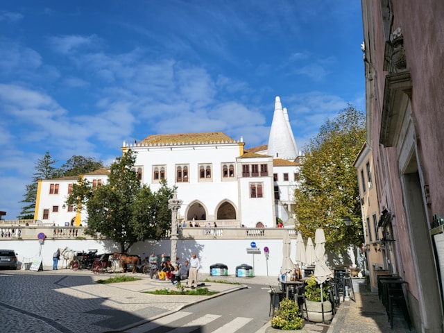 Quels trésors historiques découvrir lors d’un séjour inoubliable à Sintra ?