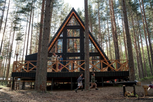 Quels campings insolites en France éveilleront votre esprit d’aventure ?