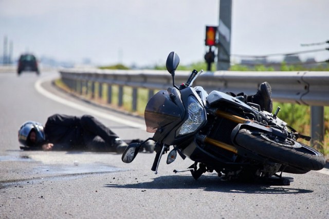 Que faire en cas d’accident impliquant une moto assurée : les démarches à suivre