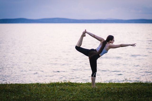 Yoga et sport : pourquoi la récupération passe par la souplesse